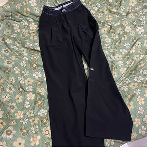 ALO Yoga Black Women's Wide-Leg Pants